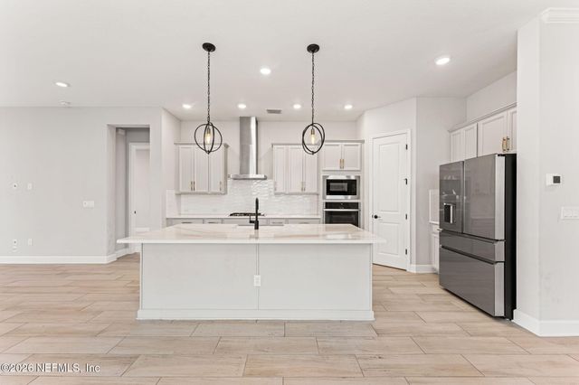 10761 AVENTURA Drive, Jacksonville, FL 32256