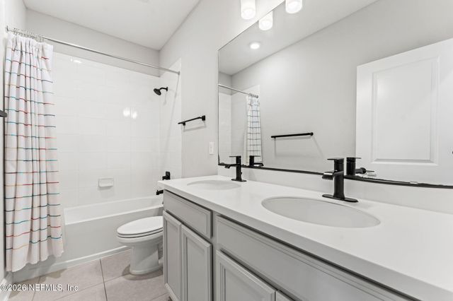 10761 AVENTURA Drive, Jacksonville, FL 32256