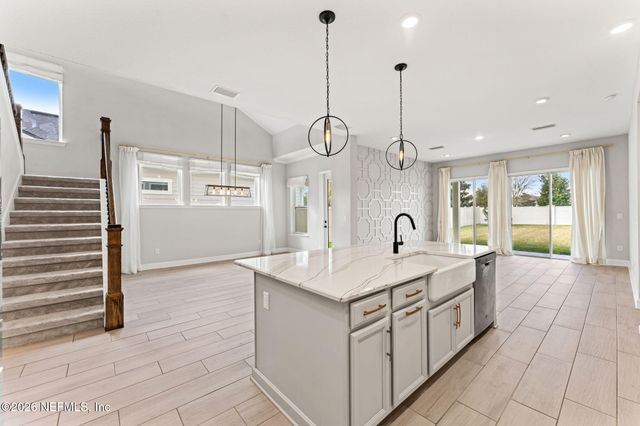 10761 AVENTURA Drive, Jacksonville, FL 32256