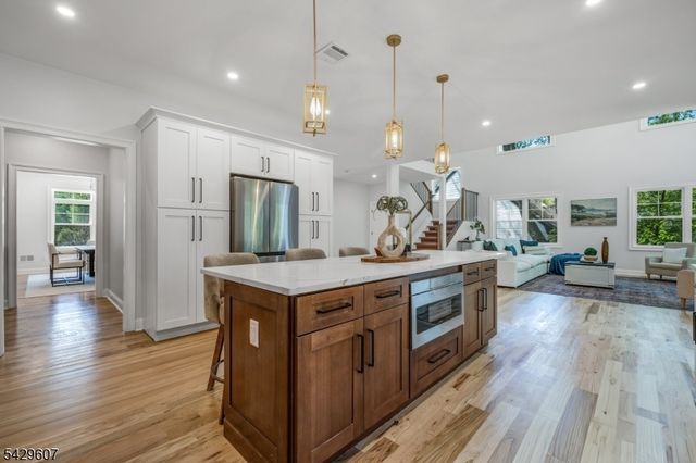 21 Kuntz Ave, Berkeley Heights Twp., NJ 07922