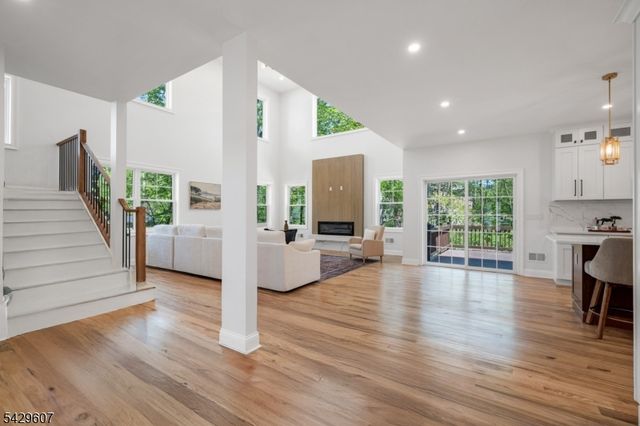 21 Kuntz Ave, Berkeley Heights Twp., NJ 07922