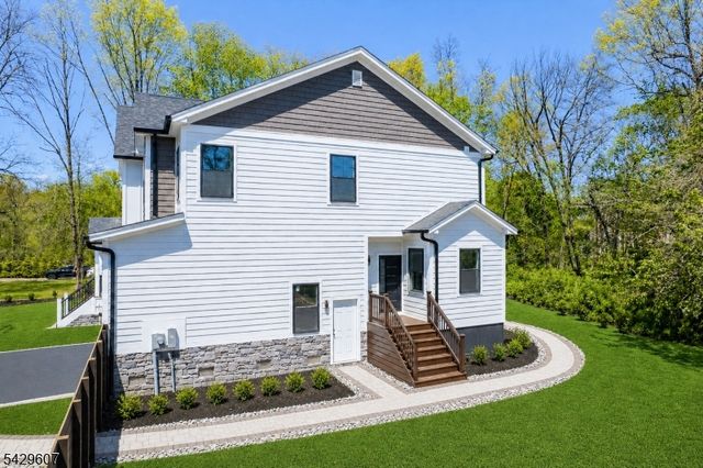 21 Kuntz Ave, Berkeley Heights Twp., NJ 07922