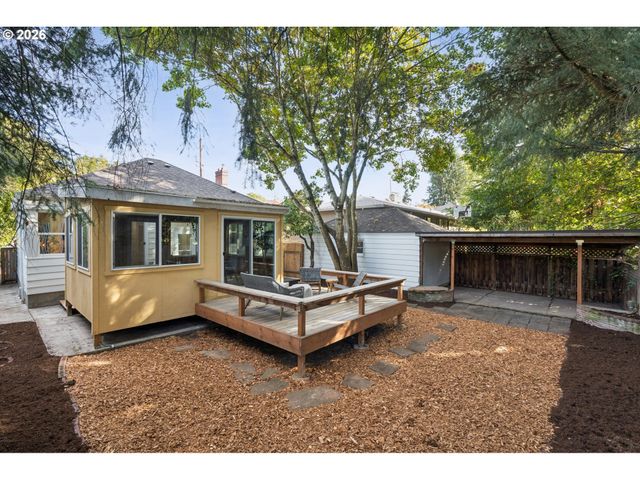 2715 Se 58TH Ave, Portland, OR 97206