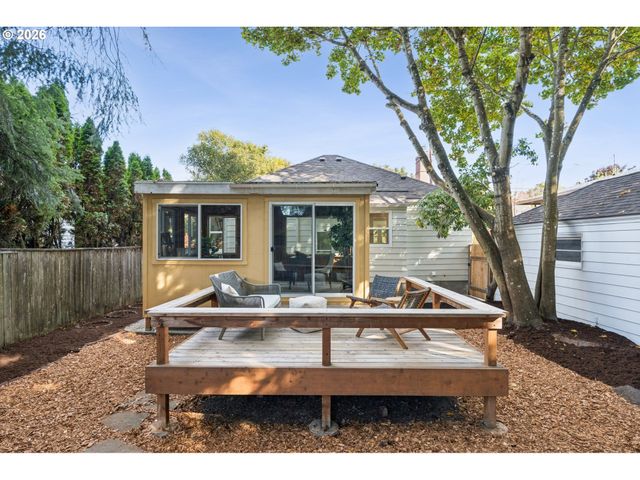 2715 Se 58TH Ave, Portland, OR 97206