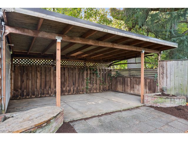 2715 Se 58TH Ave, Portland, OR 97206
