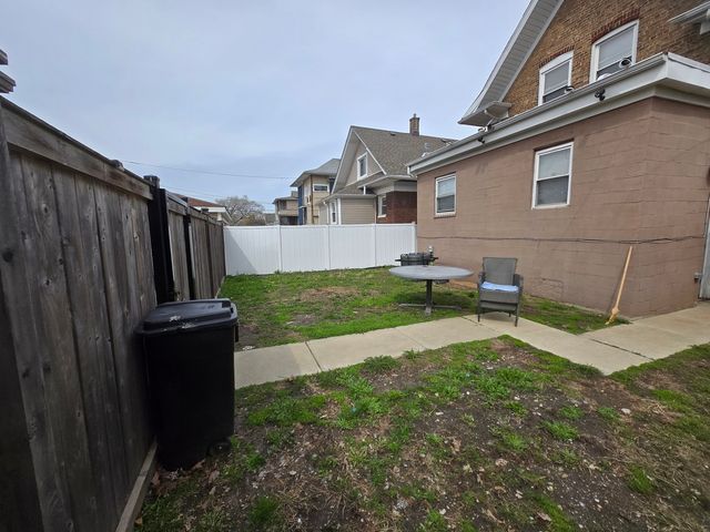 316 S 10th Avenue, Maywood, IL 60153