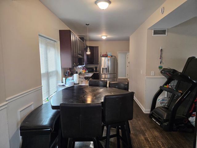 316 S 10th Avenue, Maywood, IL 60153