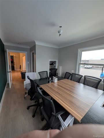 26101 W Warren Street, Dearborn Heights, MI 48127