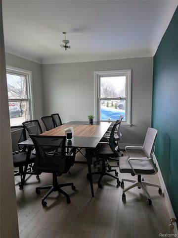 26101 W Warren Street, Dearborn Heights, MI 48127