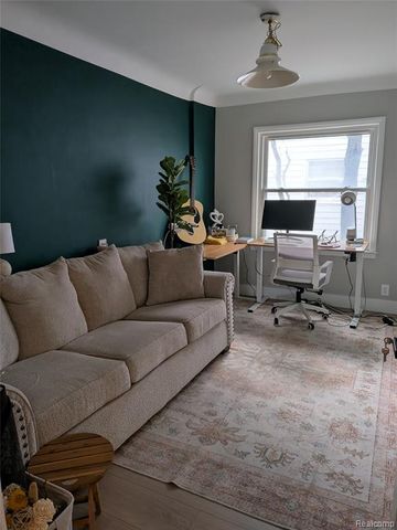 26101 W Warren Street, Dearborn Heights, MI 48127