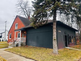 26101 W Warren Street, Dearborn Heights, MI 48127