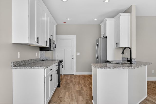 37 Old 64 Hwy, Flintville, TN 37335