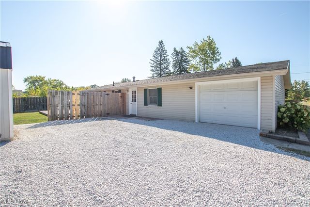 1405 Gillie Drive, Streetsboro, OH 44241