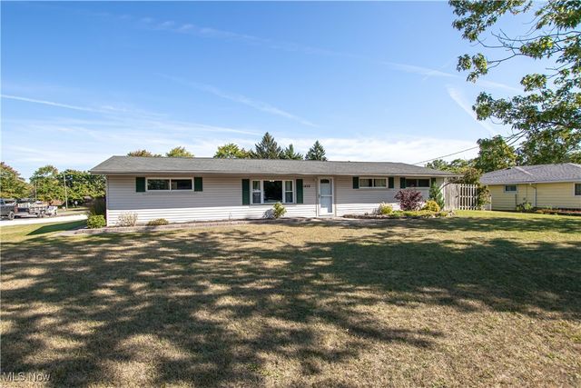 1405 Gillie Drive, Streetsboro, OH 44241