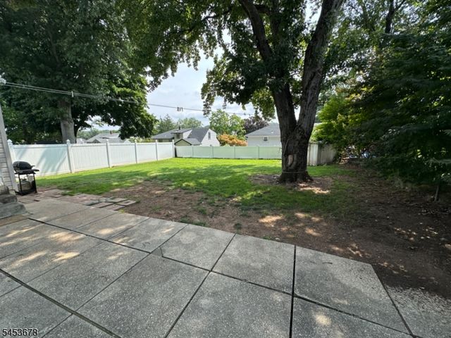 49 Yorkshire Dr, Cedar Grove Twp., NJ 07009