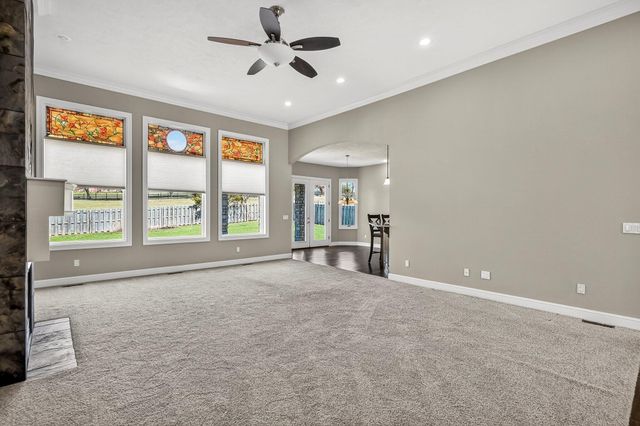 3905 E Windsmore Drive, Springfield, MO 65802