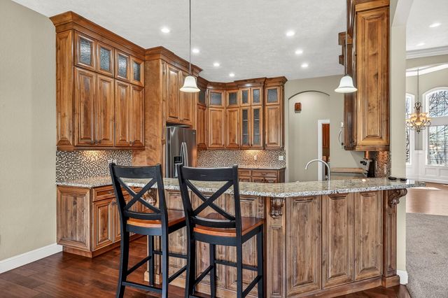 3905 E Windsmore Drive, Springfield, MO 65802