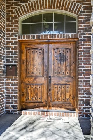 3905 E Windsmore Drive, Springfield, MO 65802