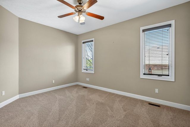 3905 E Windsmore Drive, Springfield, MO 65802