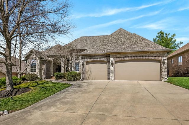 3905 E Windsmore Drive, Springfield, MO 65802