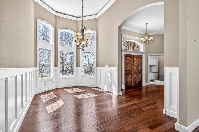 3905 E Windsmore Drive, Springfield, MO 65802