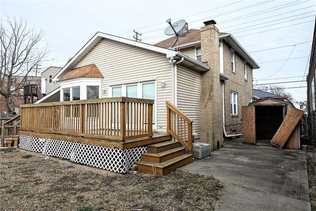 26 S Main Street, Houston, PA 15342