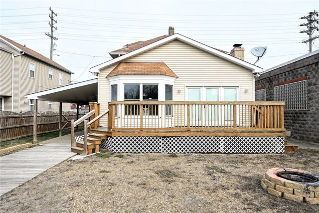 26 S Main Street, Houston, PA 15342