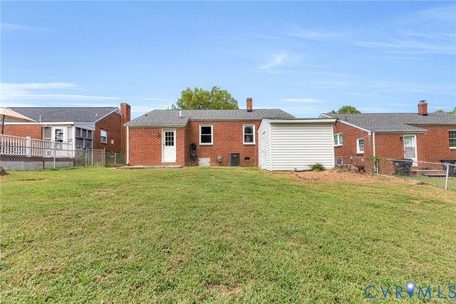 507 Walnut Ave, Colonial Heights, VA 23834