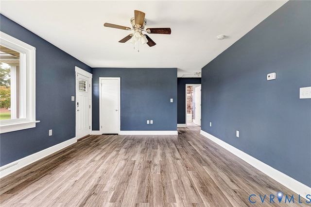 507 Walnut Ave, Colonial Heights, VA 23834
