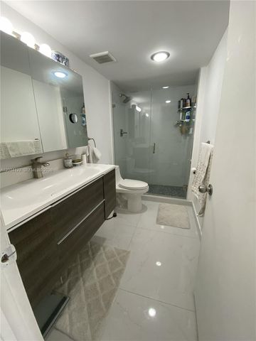 1200 NE Miami Gardens Dr 206W, Miami, FL 33179