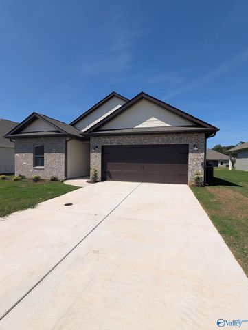 311 Susan Lynn Drive, Meridianville, AL 35759