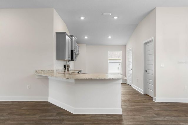 14 SLEEPING BEAUTY PLACE, Palm Coast, FL 32164