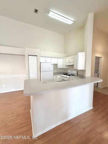 13810 SUTTON PARK Drive 320, Jacksonville, FL 32224