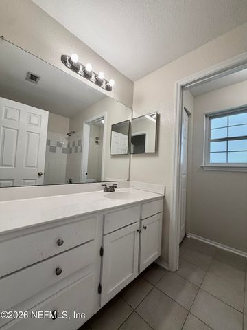 13810 SUTTON PARK Drive 320, Jacksonville, FL 32224