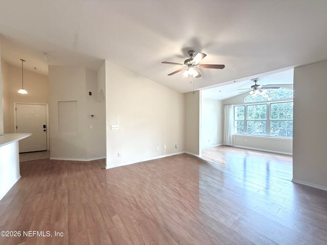 13810 SUTTON PARK Drive 320, Jacksonville, FL 32224