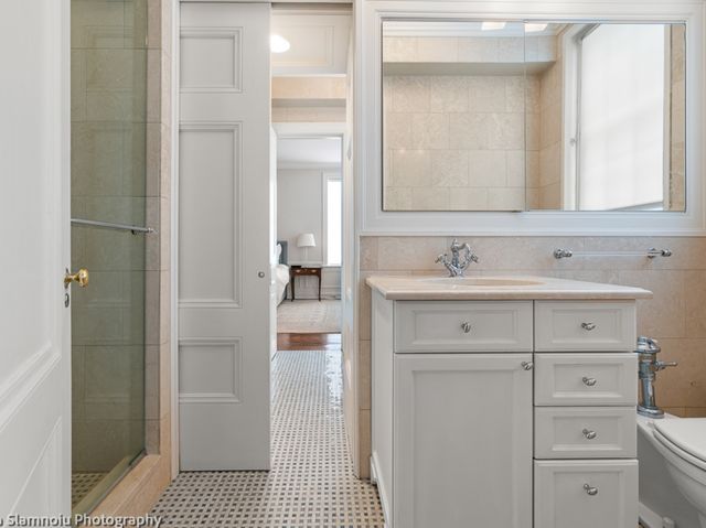 232 E WALTON Place 5E, Chicago, IL 60611