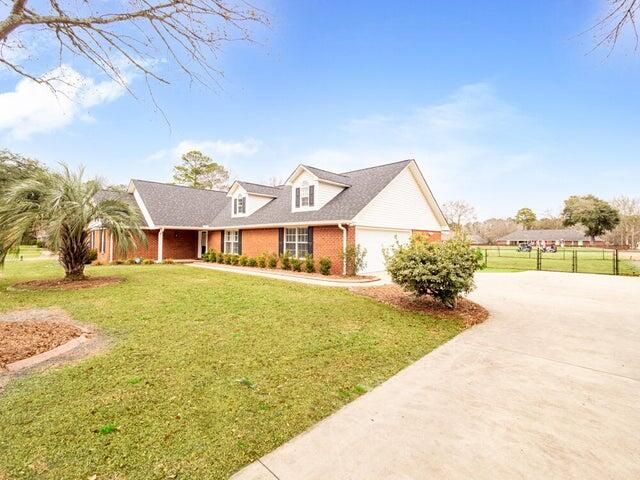 655 Torrey Pines Drive, Sumter, SC 29150