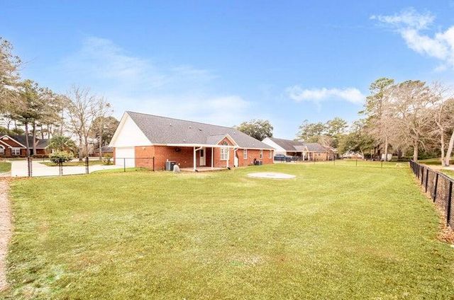 655 Torrey Pines Drive, Sumter, SC 29150