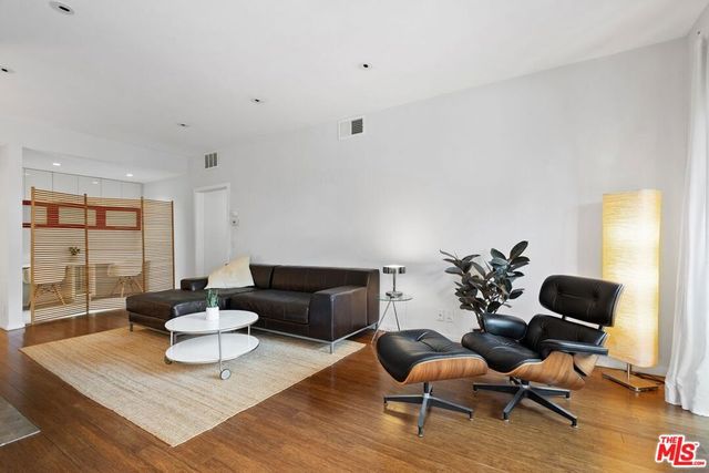 306 Bora Bora Way 202, Marina Del Rey, CA 90292