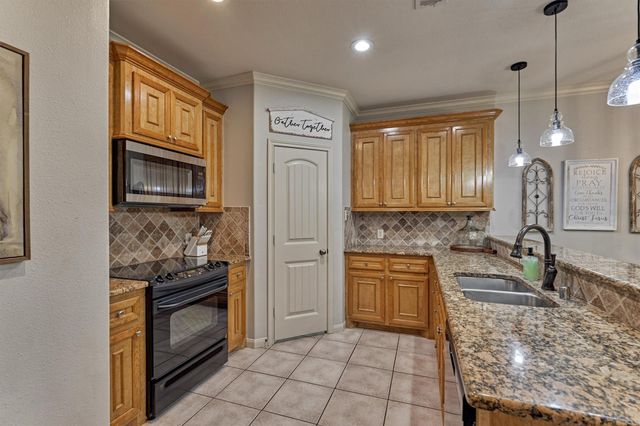 3102 Woodwind Circle, Montgomery, TX 77356