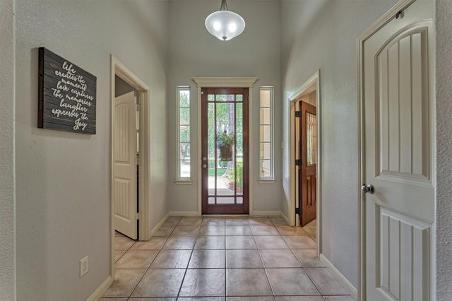 3102 Woodwind Circle, Montgomery, TX 77356