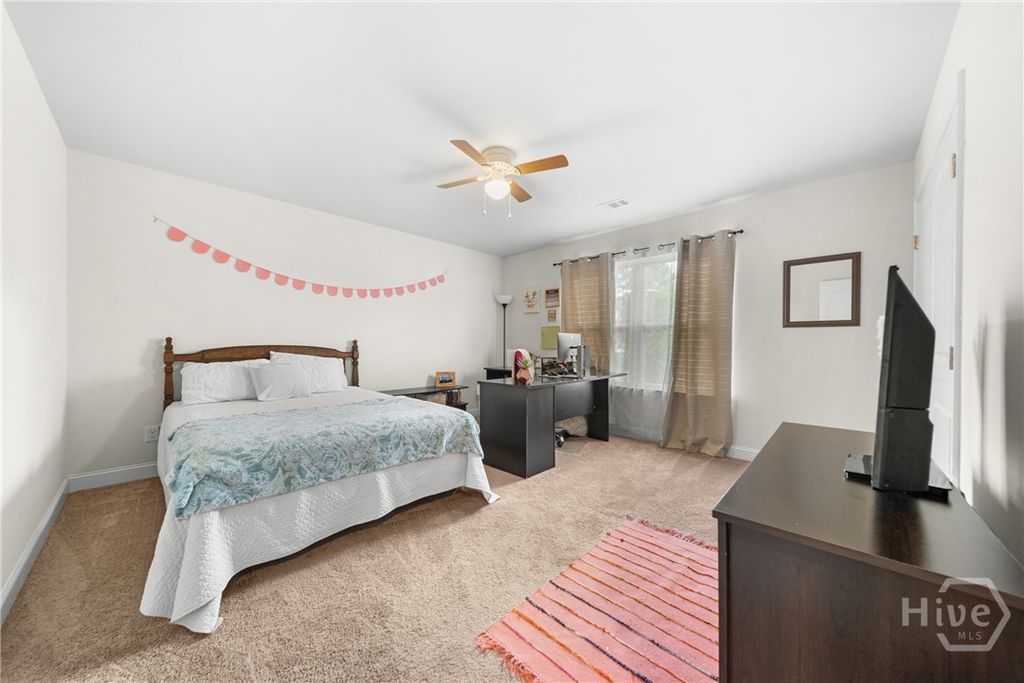 Image 16 of property listing at 169 Sawgrass Drive, Savannah, GA 31405