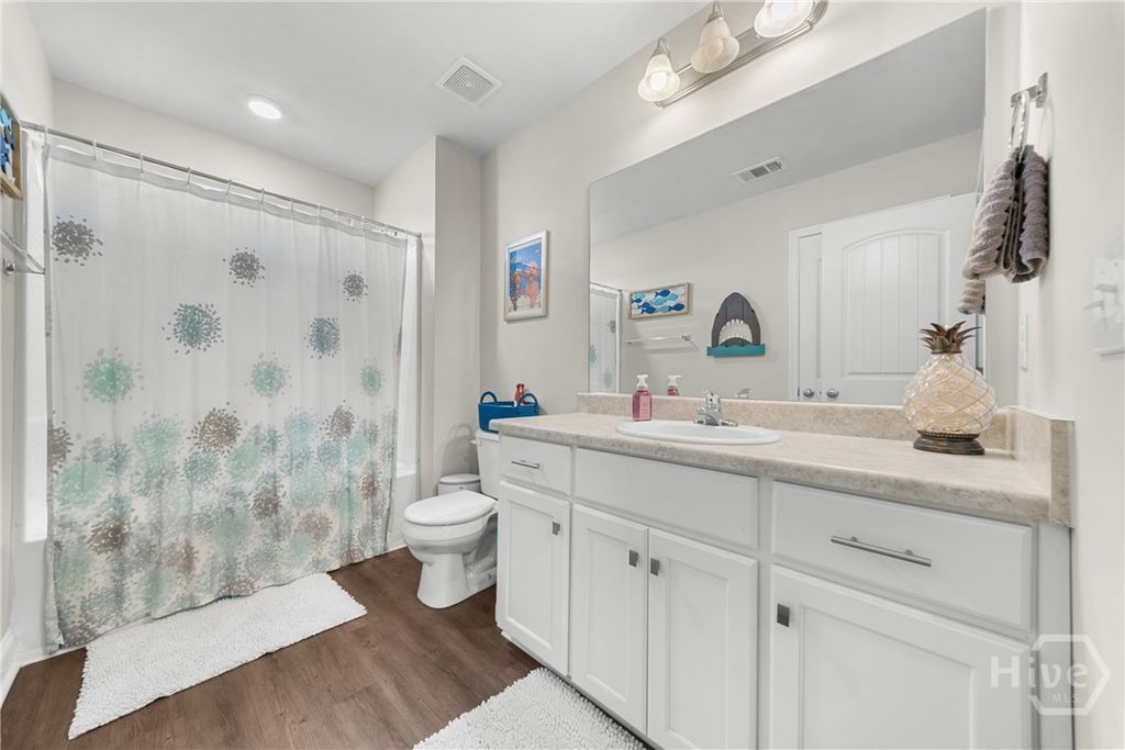 Image 17 of property listing at 169 Sawgrass Drive, Savannah, GA 31405