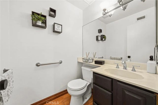 9120 Bartley, Santa Fe Springs, CA 90670