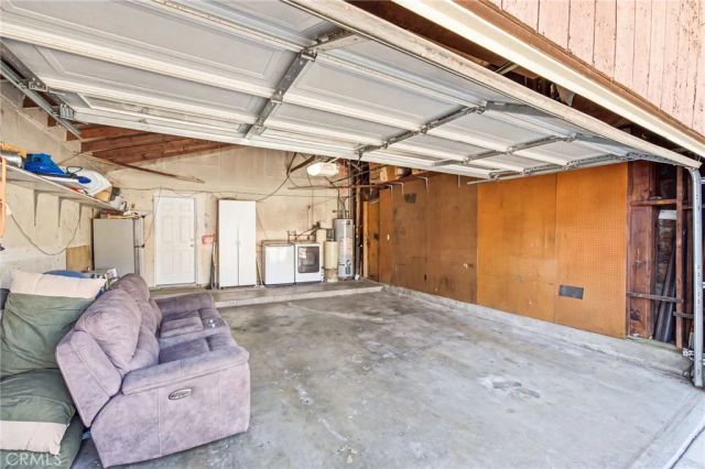 9120 Bartley, Santa Fe Springs, CA 90670