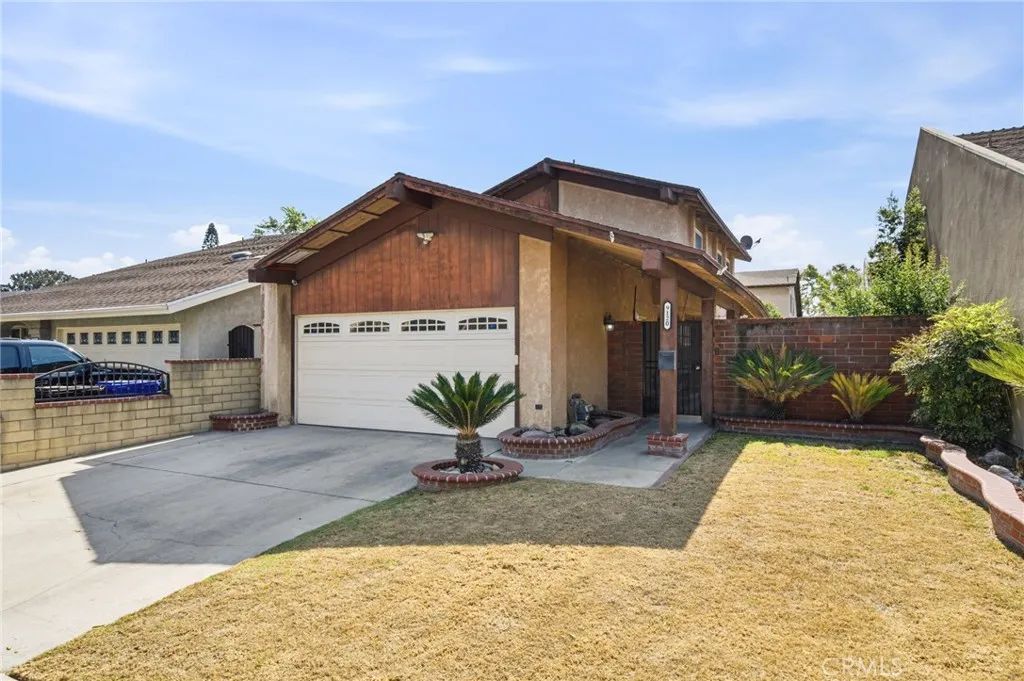 9120 Bartley, Santa Fe Springs, CA 90670