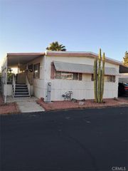 725 THORNTON W 97, Hemet, CA 92543