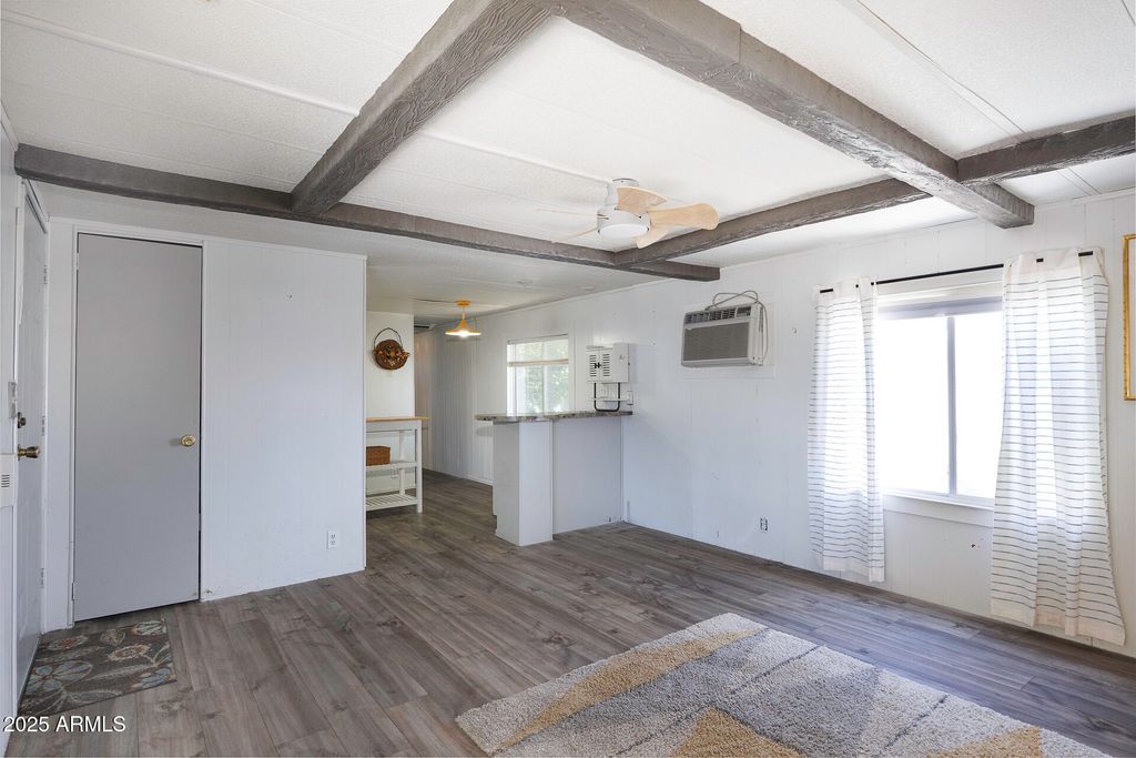 Image 4 of property listing at 120 W ONEIL Drive 48, Casa Grande, AZ 85122