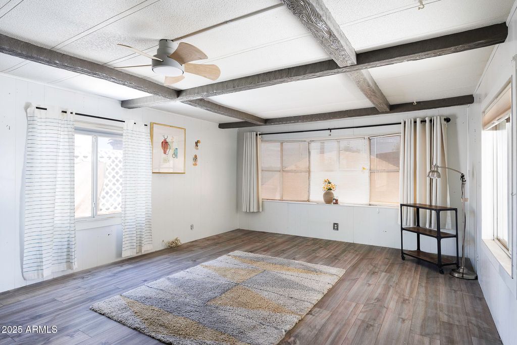 Image 5 of property listing at 120 W ONEIL Drive 48, Casa Grande, AZ 85122