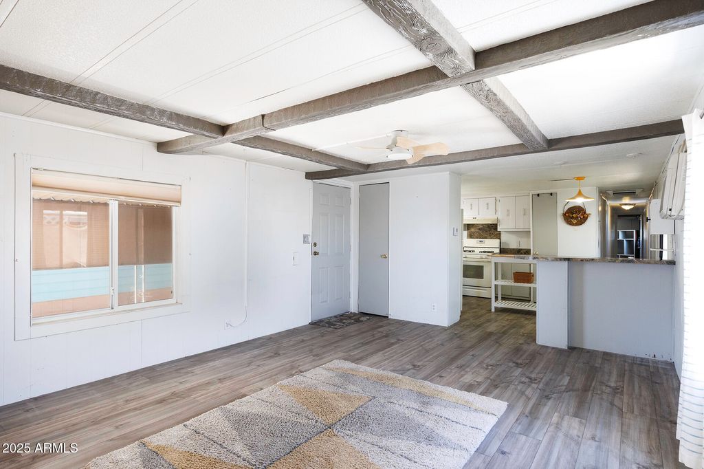 Image 6 of property listing at 120 W ONEIL Drive 48, Casa Grande, AZ 85122